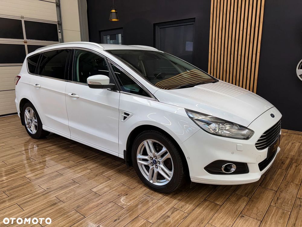 Ford S-Max 2.0 EcoBoost Titanium - 5