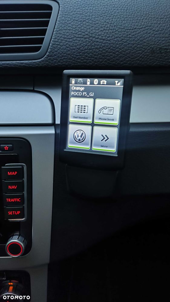 Volkswagen Passat - 10