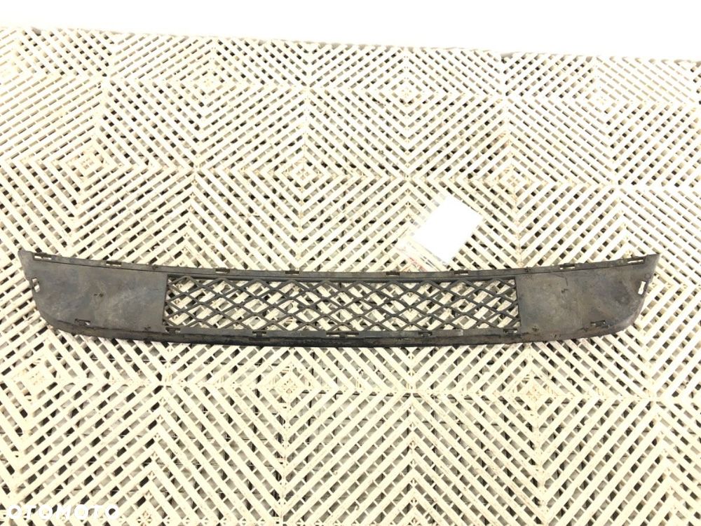 KRATKA ZDERZAKA PRZÓD ŚRODKOWA  BMW X3 (F25) 2010 - 2017 xDrive 20 d 135 kW [184 KM] olej - 3