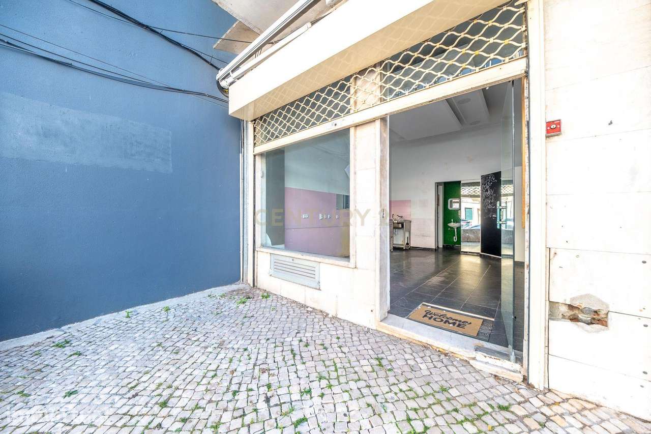 Oportunidade de Investimento junto ao Mercado de Benfica - Grande imagem: 2/25