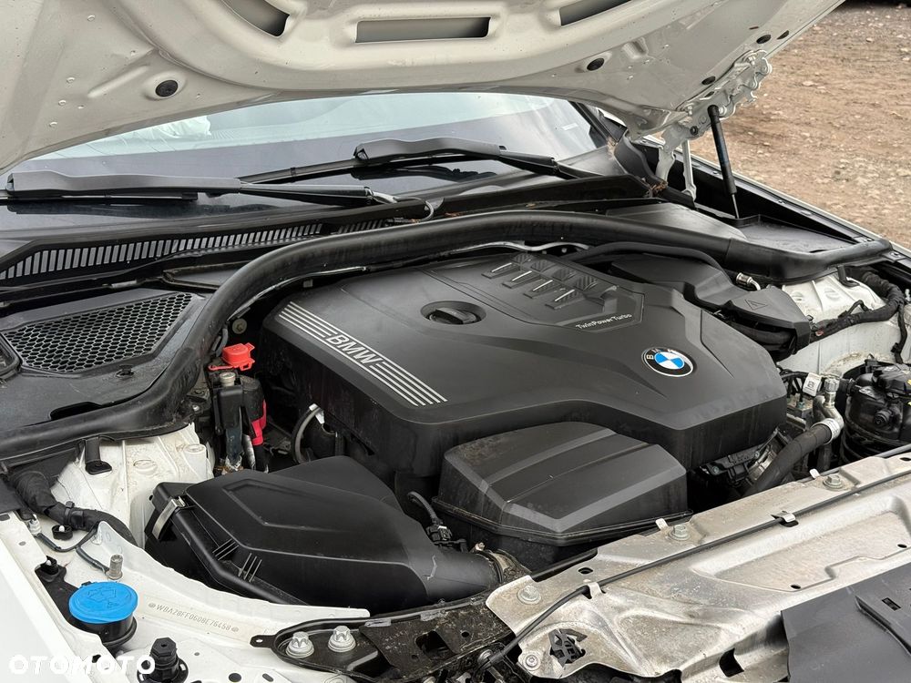 BMW Seria 3 318i M Sport - 7