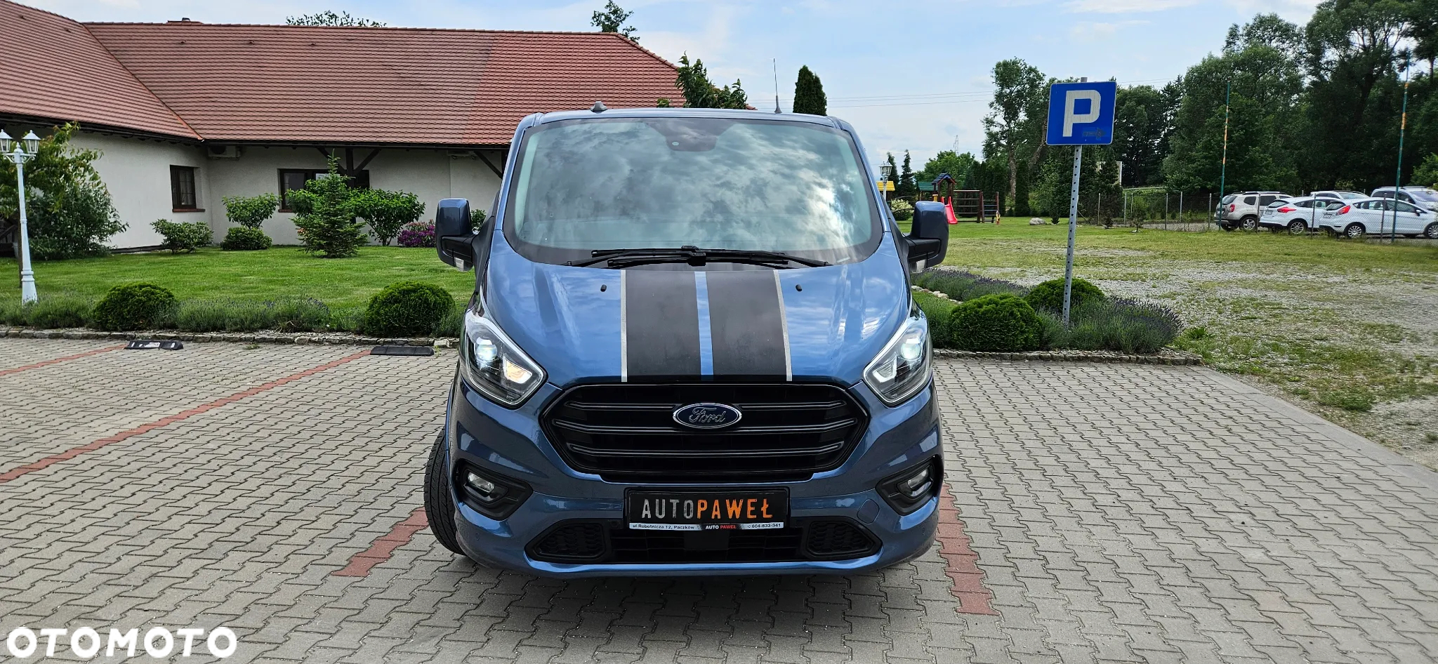 Ford Transit Custom Sport - 12