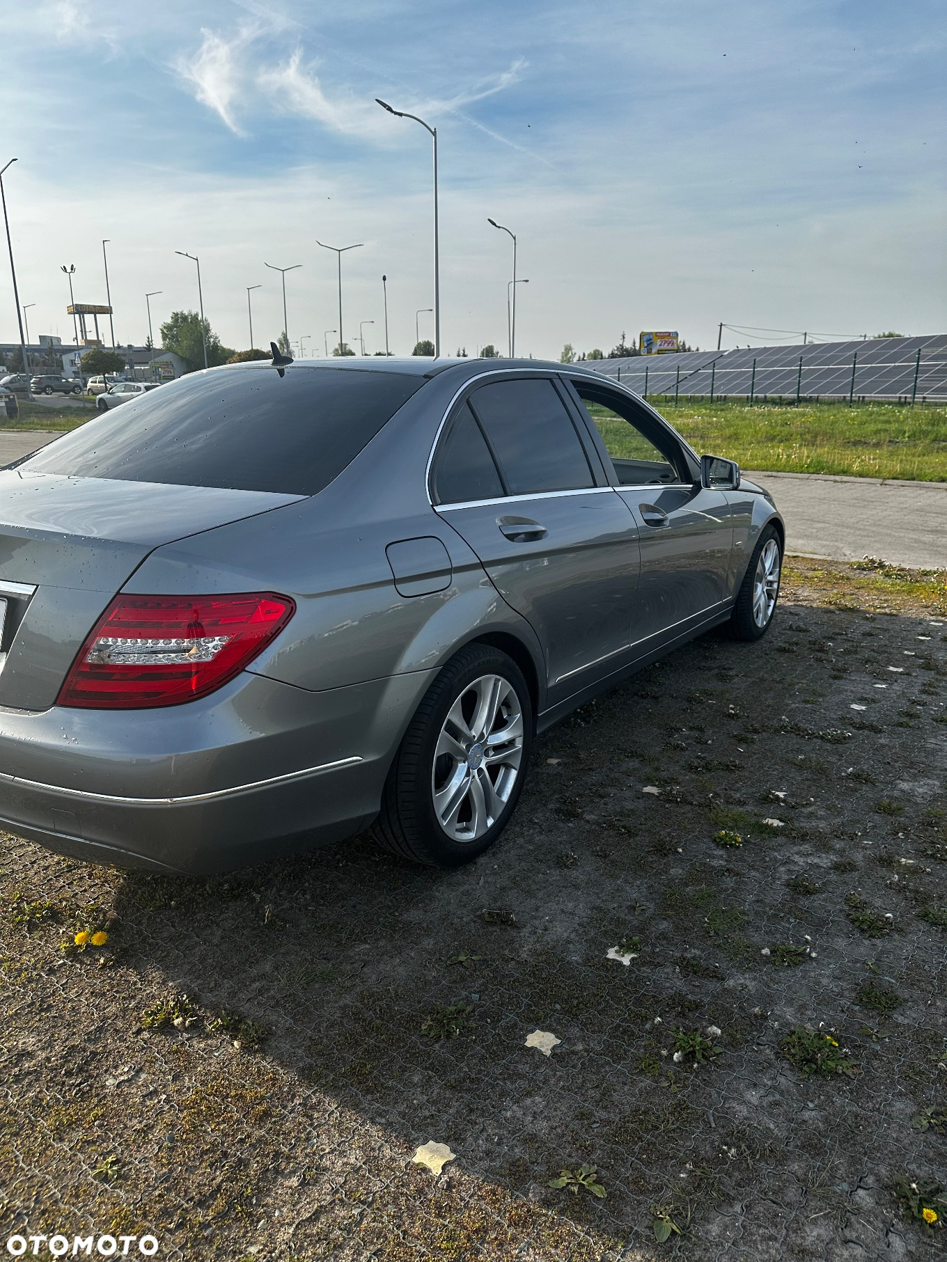 Mercedes-Benz Klasa C 200 CDI BlueEff Avantgarde - 10