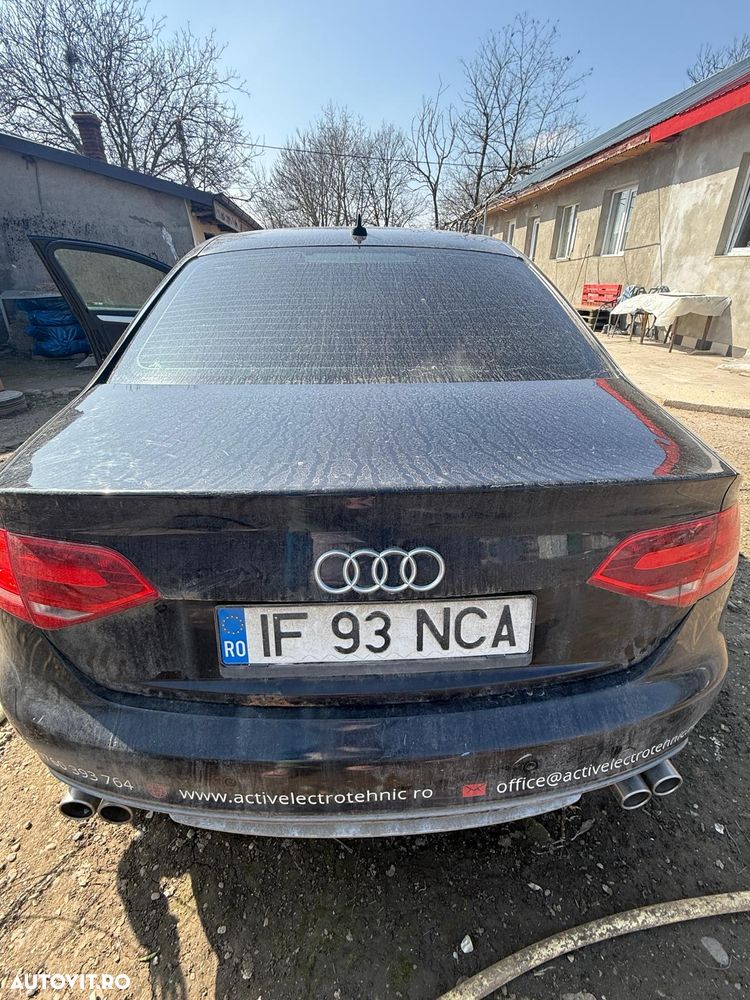 Audi A4 2.0 TDI B8 - 5