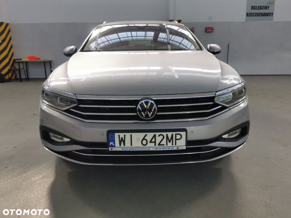 Volkswagen Passat 2.0 TDI EVO Elegance DSG - 2