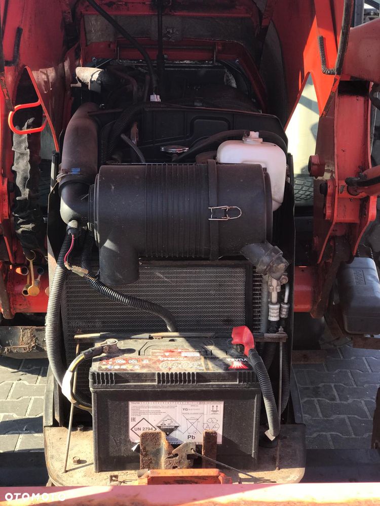 Kubota M 6040 - 11