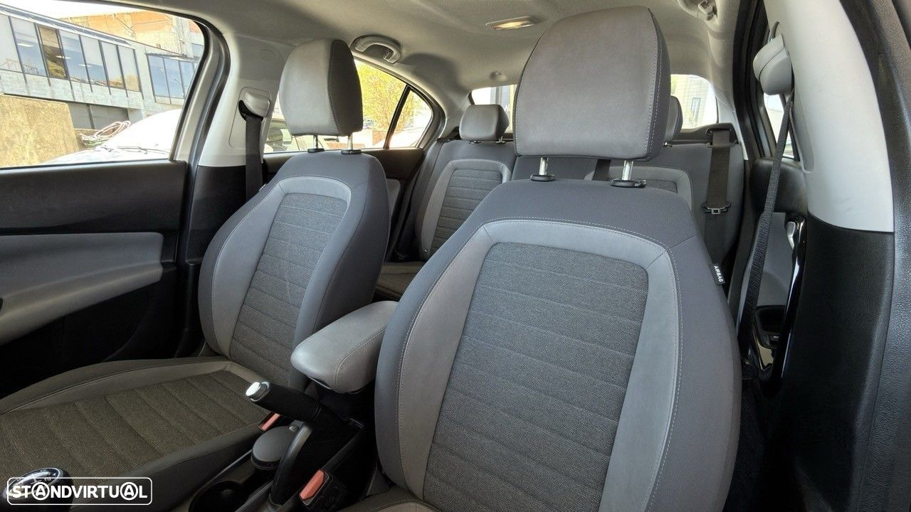Fiat Tipo Sedan 1.3 M-Jet Lounge - 26