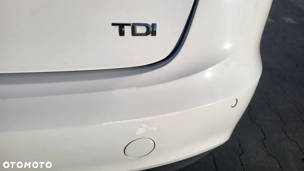 Audi A6 Avant 2.0 TDI - 10