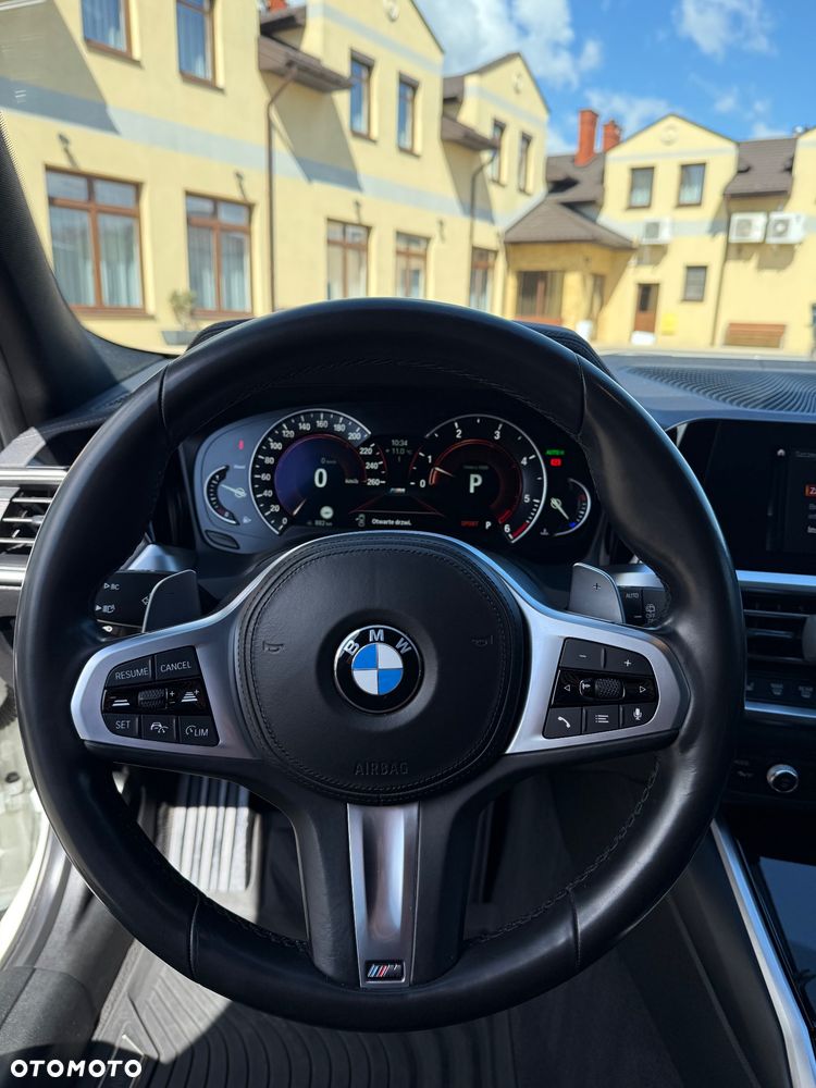 BMW Seria 3 320d xDrive Sport Line Shadow sport - 25