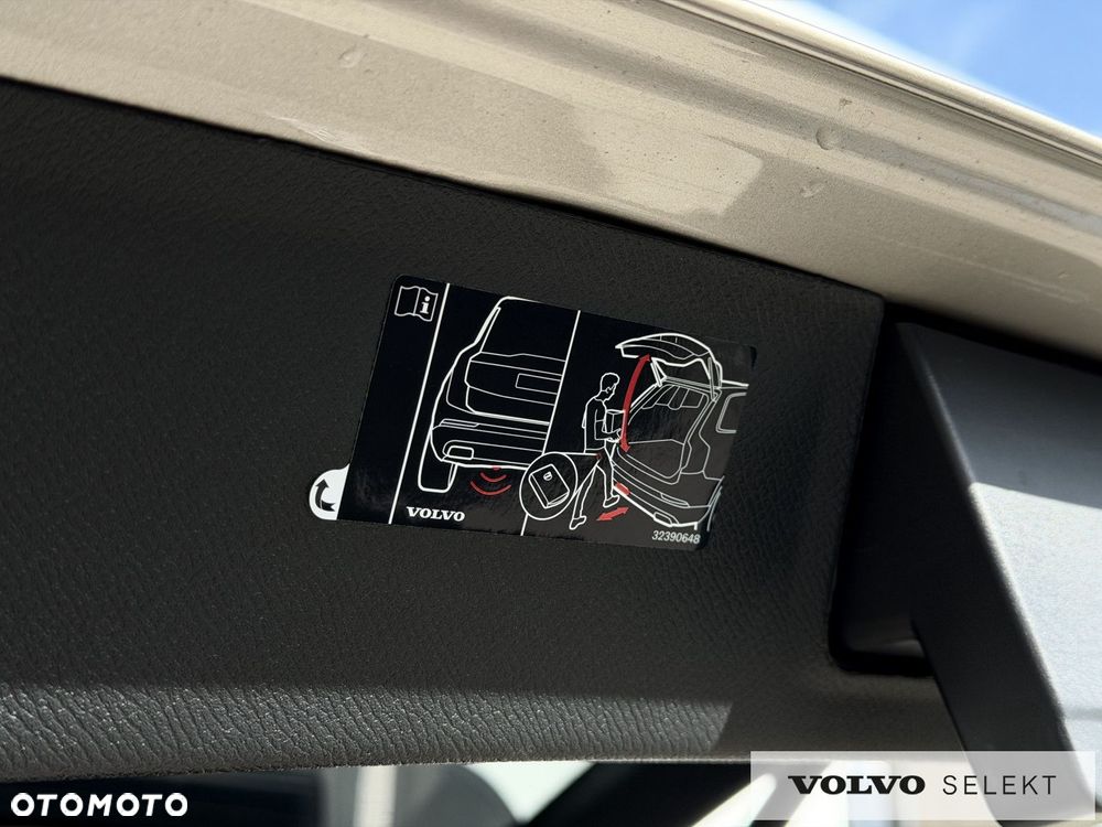 Volvo XC 90 - 13