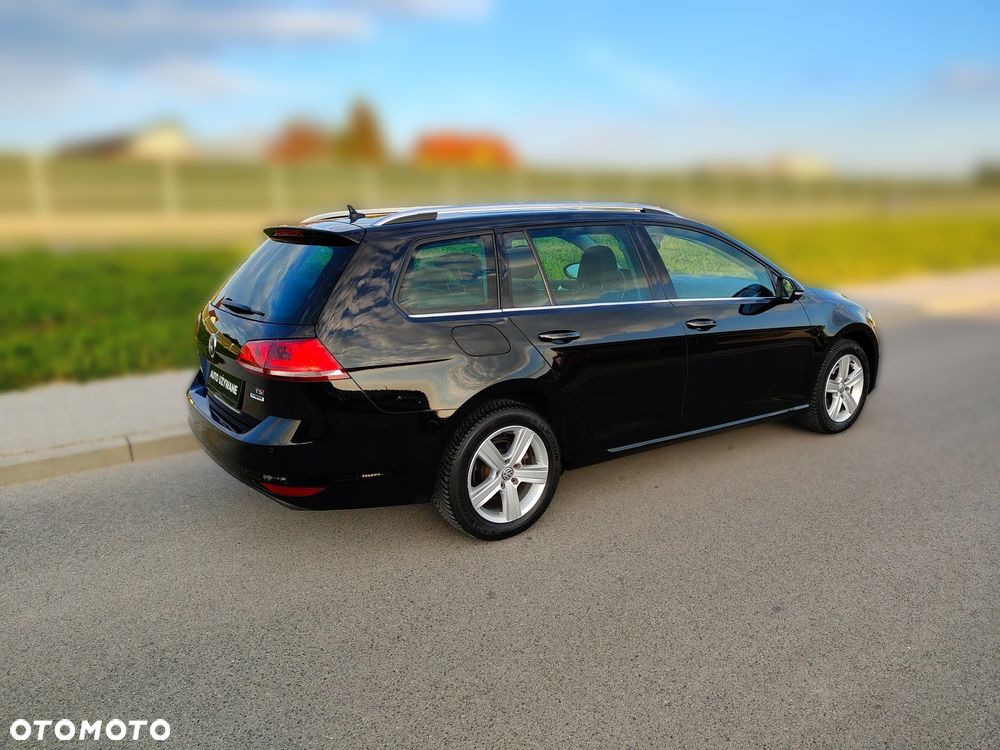 Volkswagen Golf 1.4 TSI BMT Highline DSG - 35