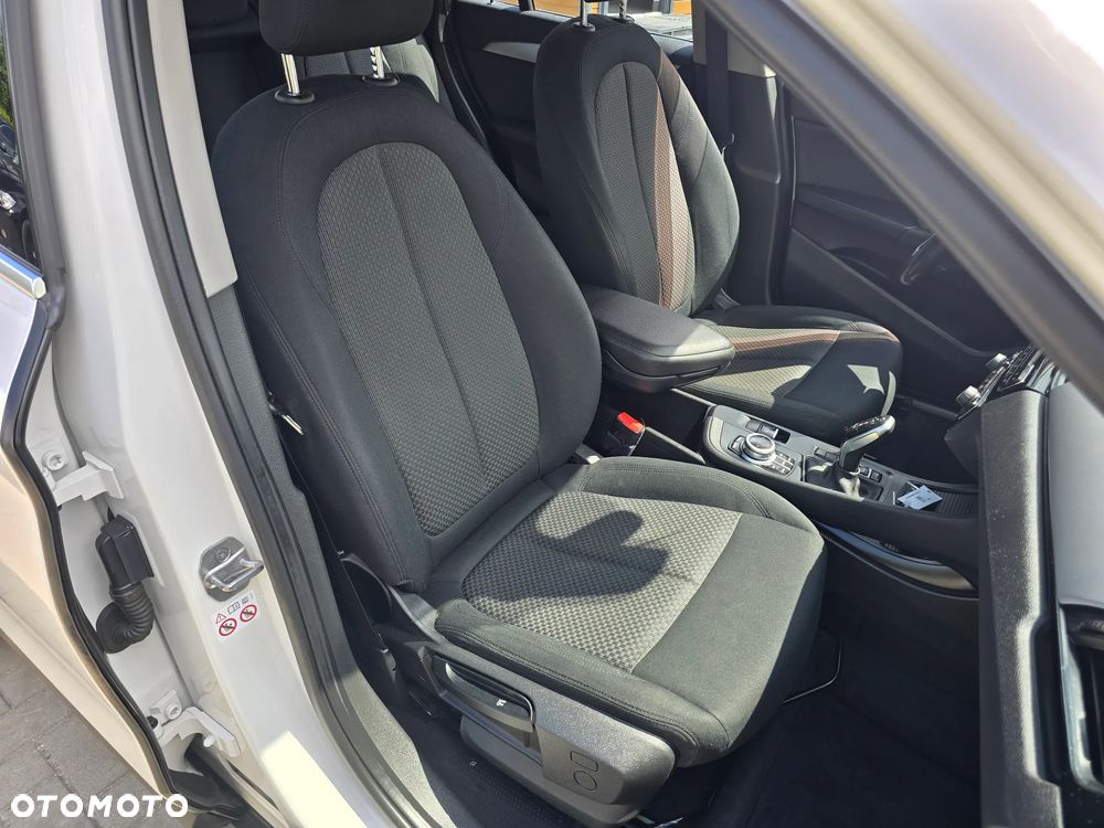 BMW X1 - 15