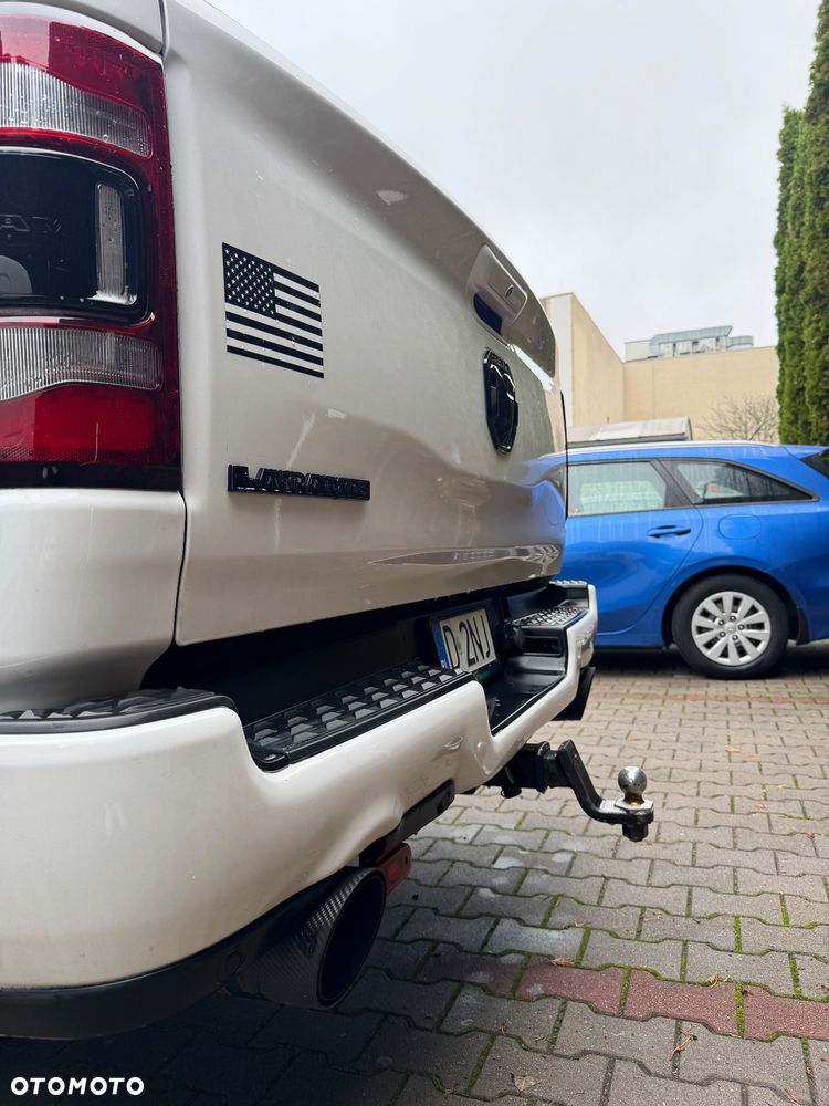 RAM 1500 Crew Cab Shortbed Laramie - 5