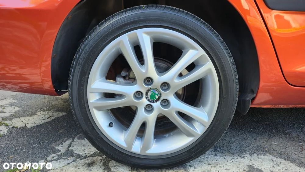 Skoda Fabia 1.4 16V Elegance Plus - 36