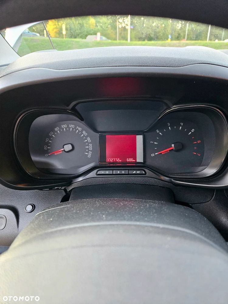 Toyota Proace City - 24