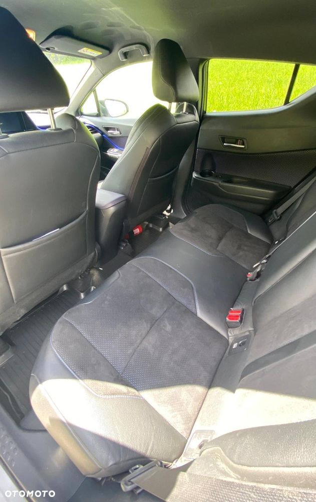 Toyota C-HR 1.8 Hybrid Dynamic - 8