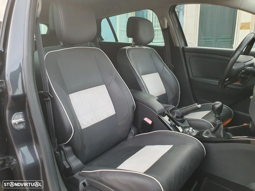 Renault Mégane Sport Tourer 1.6 dCi Bose Edition SS - 37