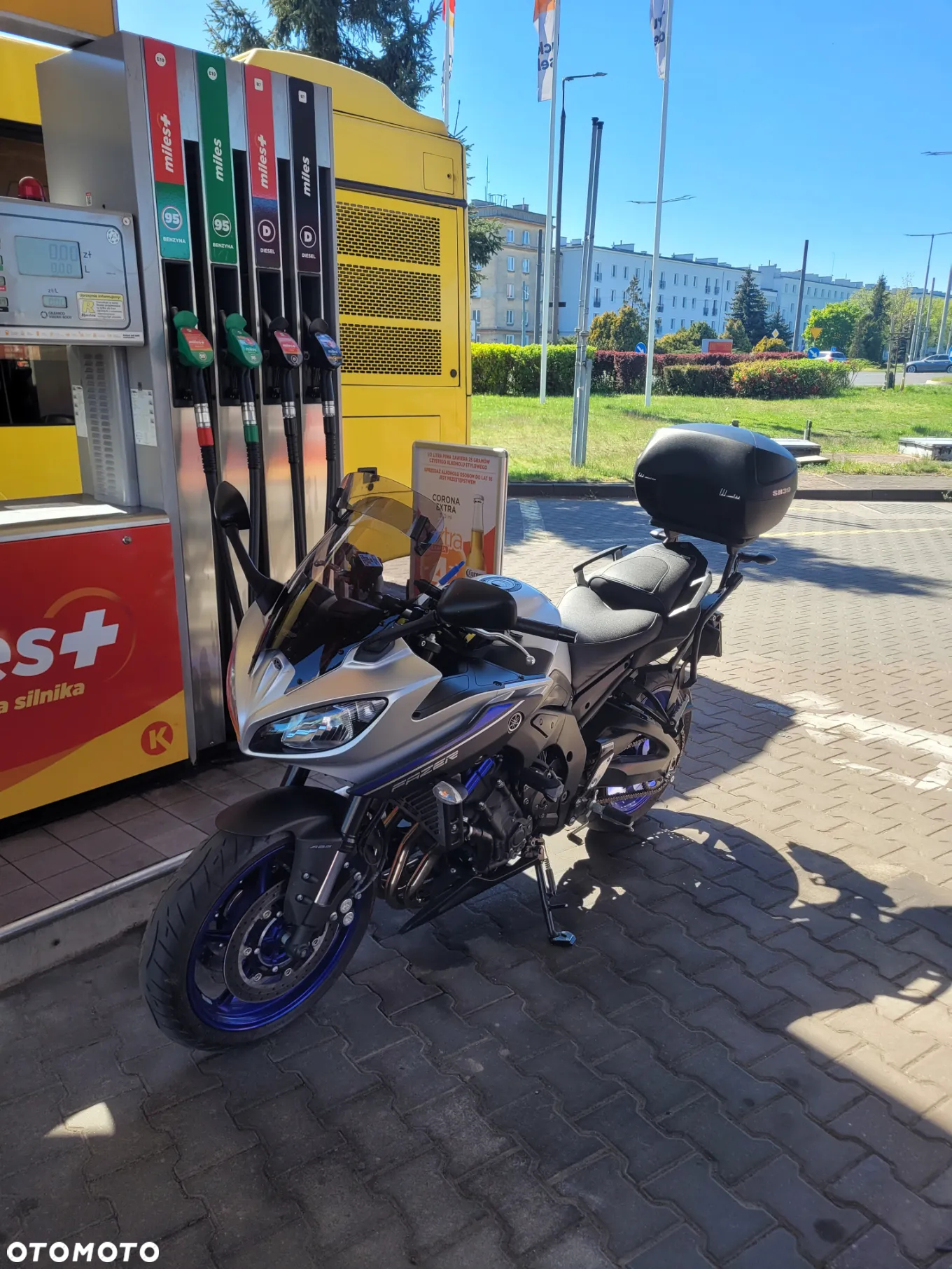Yamaha FZ8 - 23