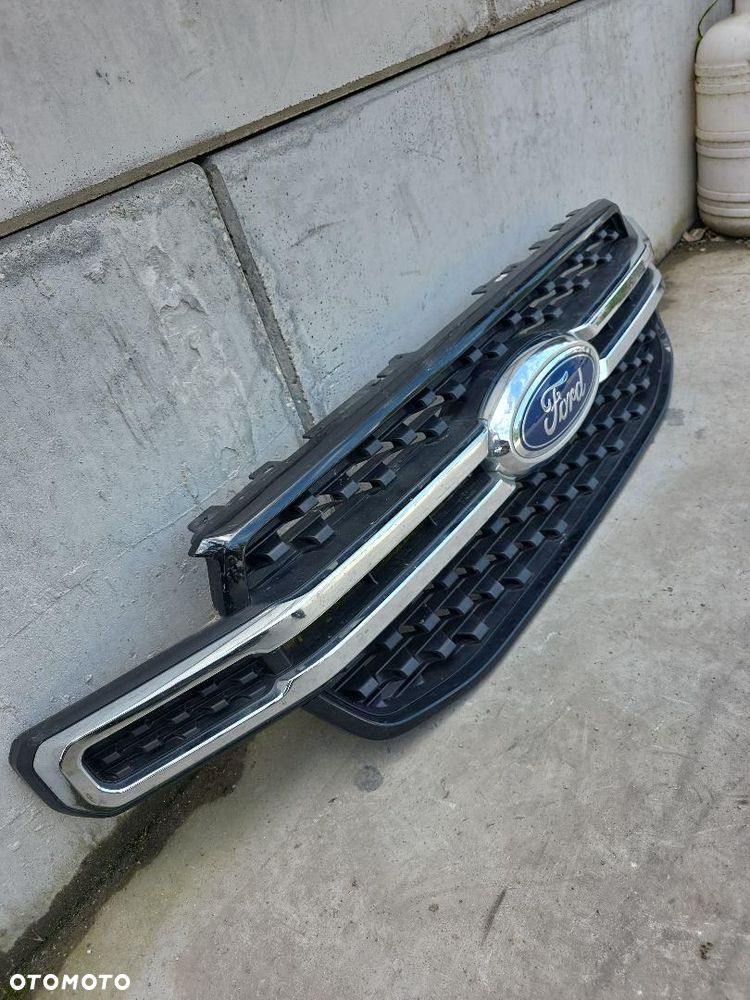 FORD RANGER IV LIMITED GRILL ATRAPA - 2