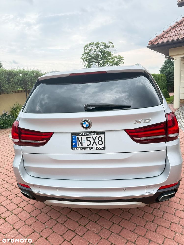BMW X5 xDrive35i - 14