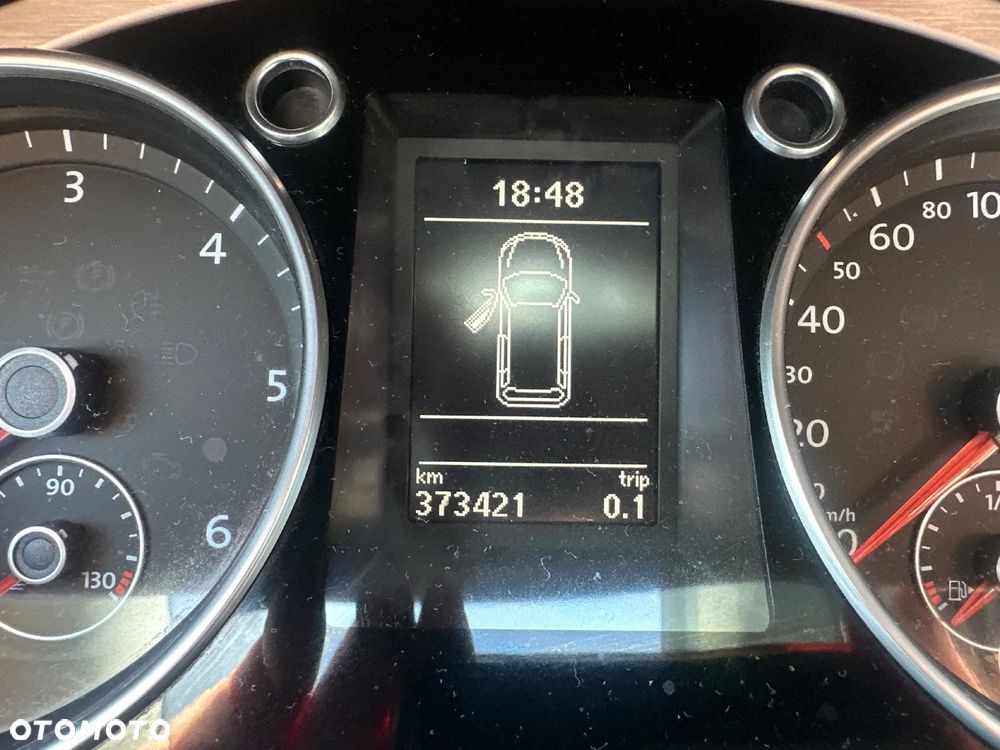 Volkswagen Passat Variant 2.0 TDI BlueMotion Technology Highline - 13