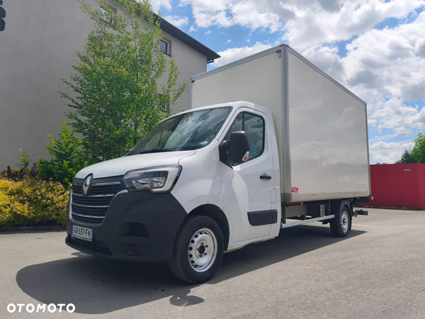 Renault MASTER 2,3  8 palet winda po obsłudze gotowy do jazdy