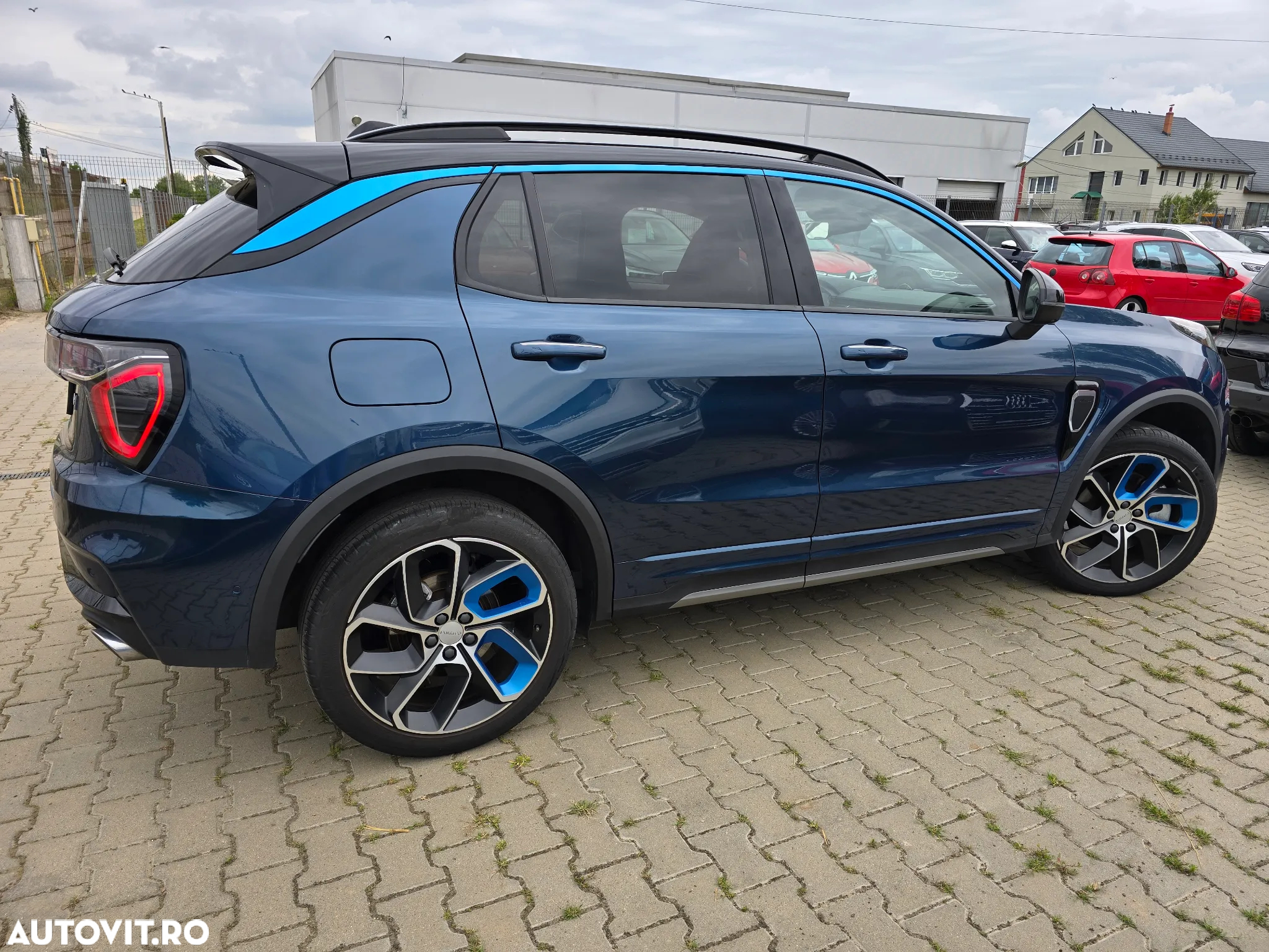 Lynk&Co 01 - 3