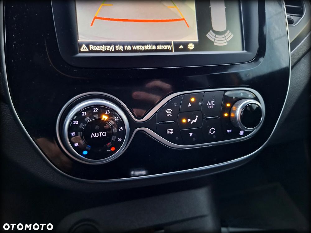 Renault Captur - 19
