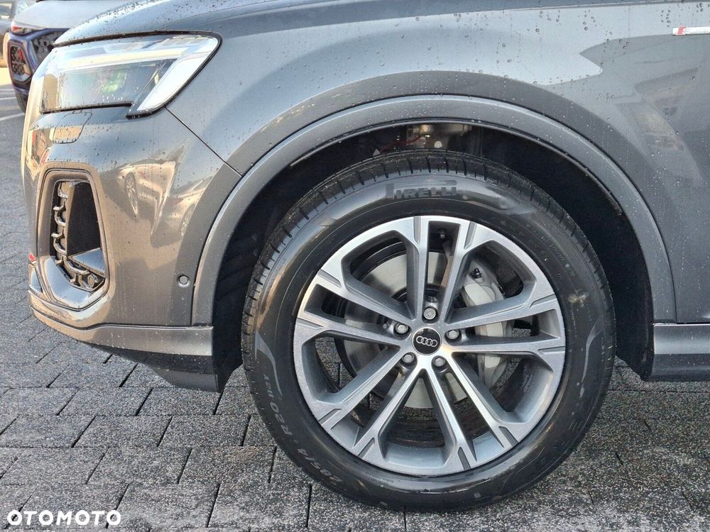 Audi Q7 - 7