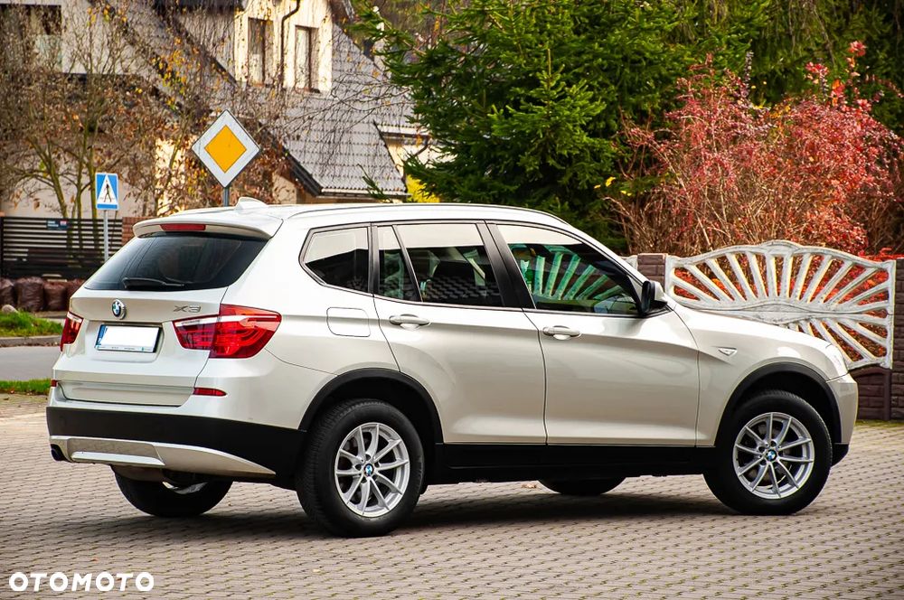 BMW X3 xDrive20d - 14