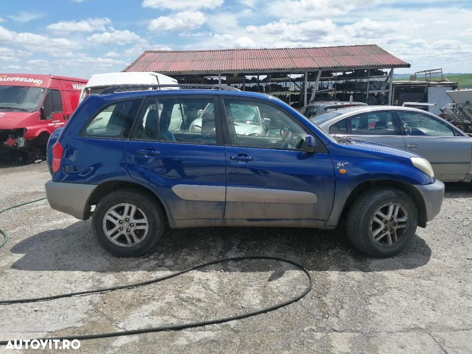 Dezmembrez Toyota Rav 4 2.0i - 2