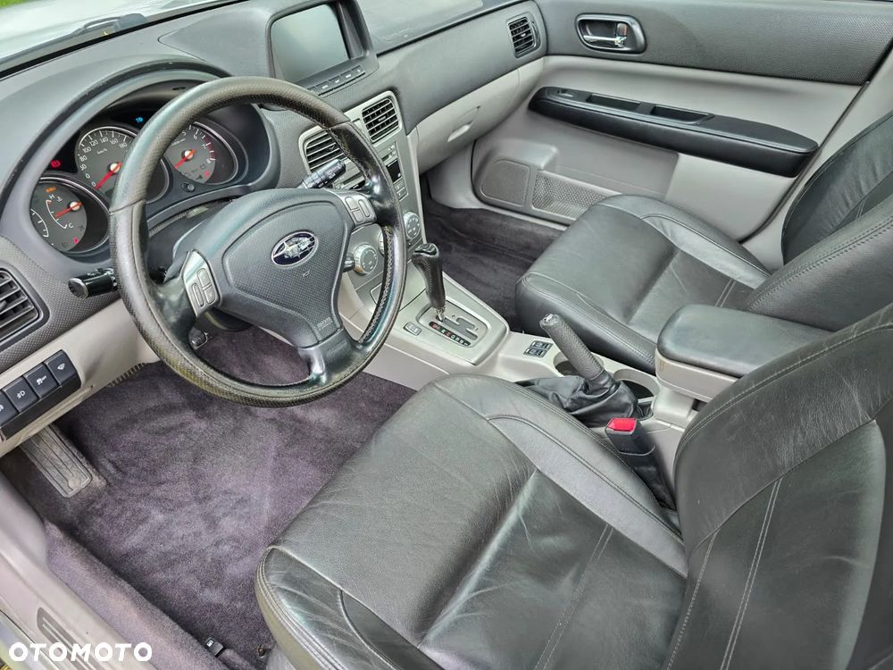 Subaru Forester 2.5XT Automatik Turbo - 11