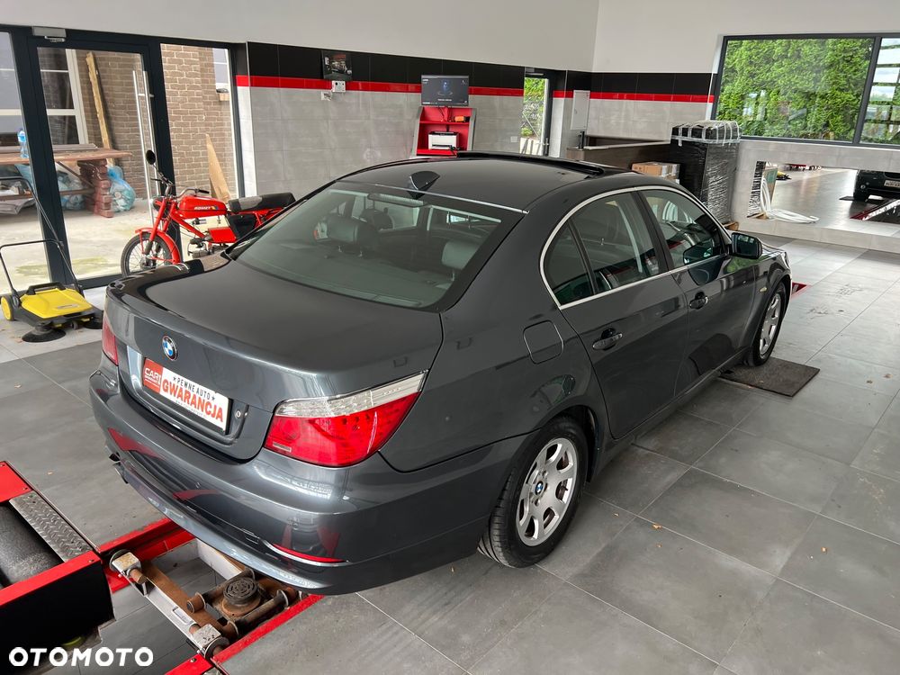 BMW Seria 5 520d - 8