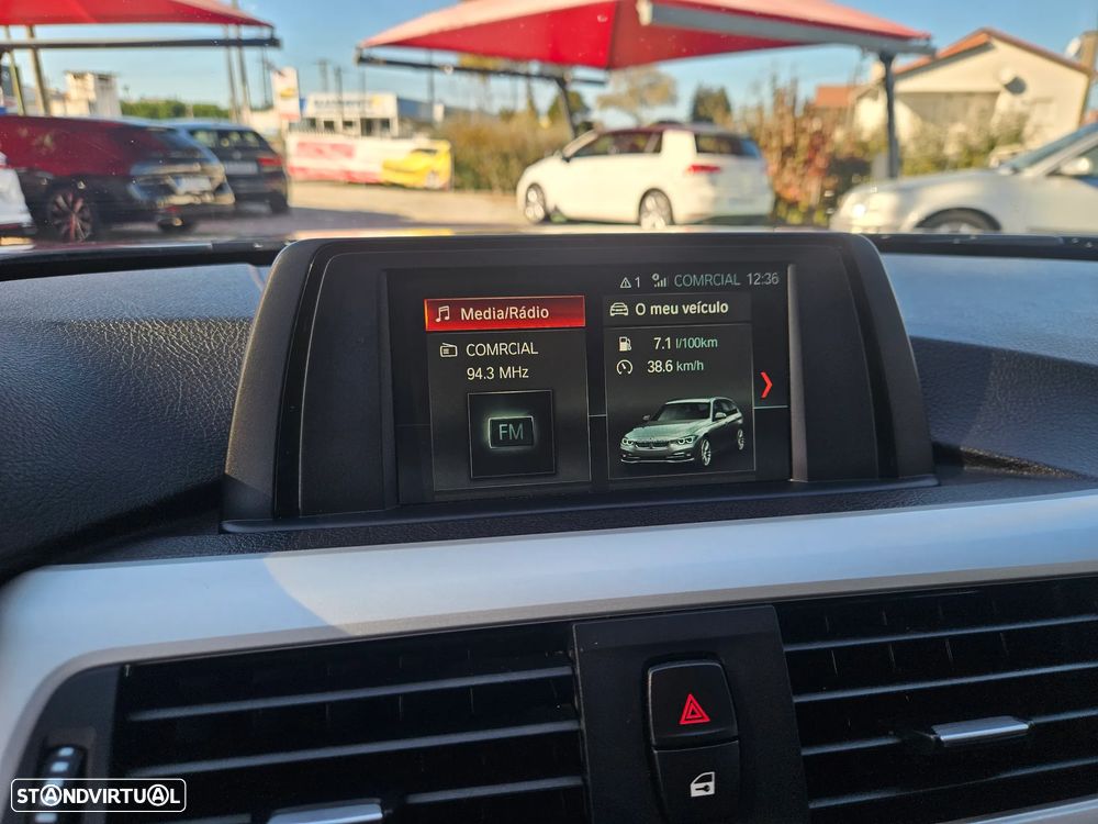 BMW 318 d Touring Advantage Auto - 21