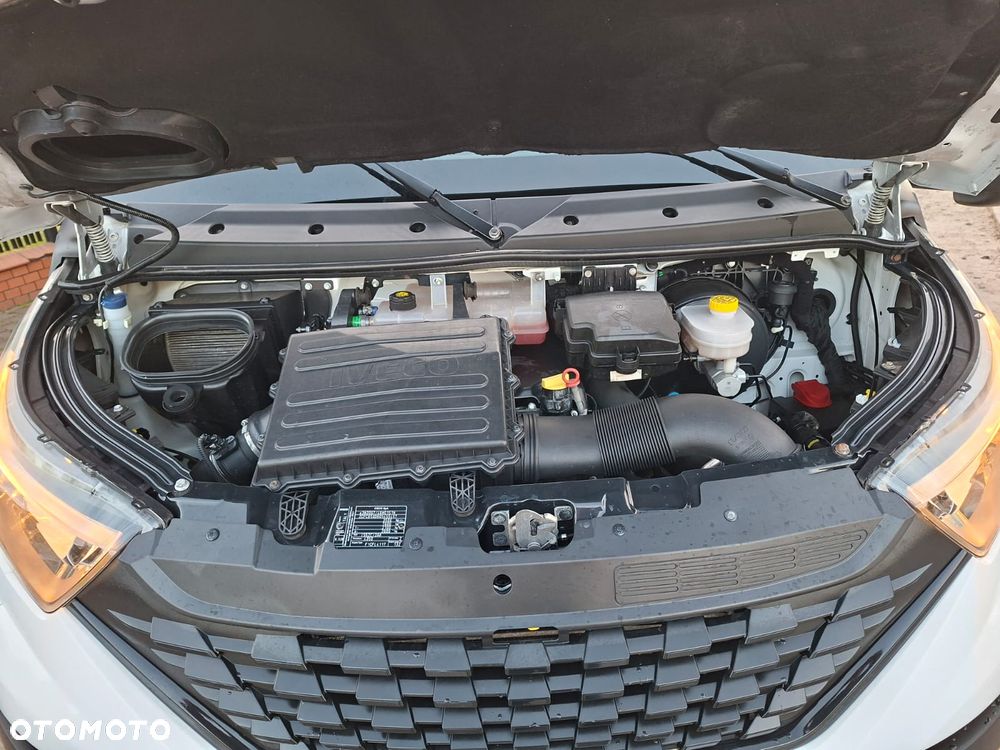 Iveco Daily - 28