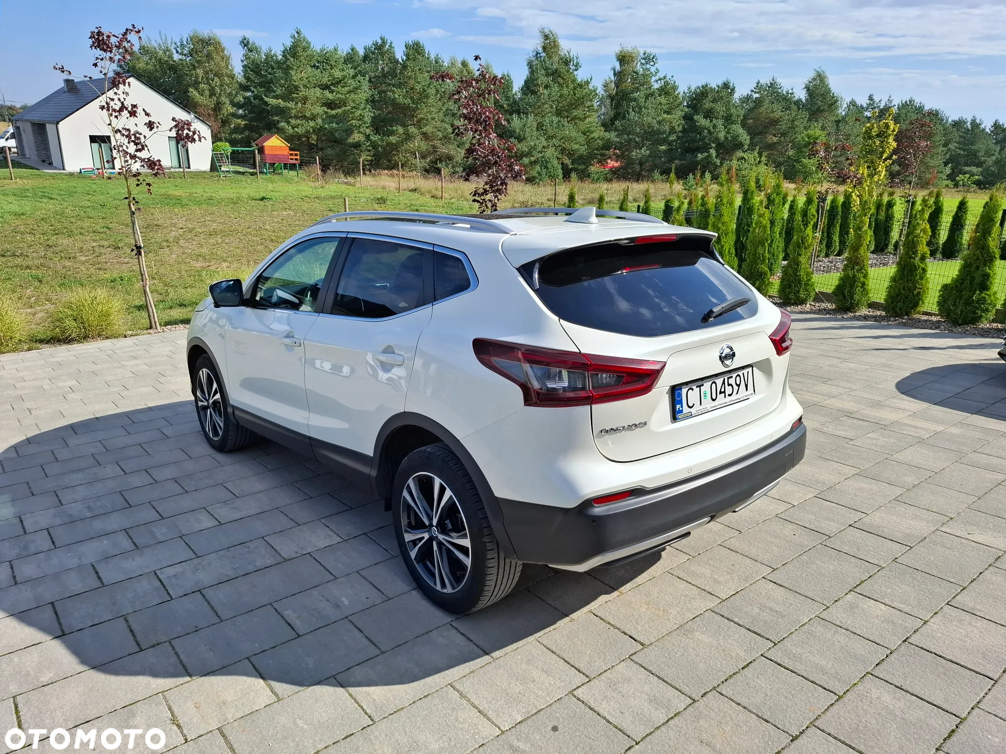 Nissan Qashqai 1.3 DIG-T N-Connecta - 4
