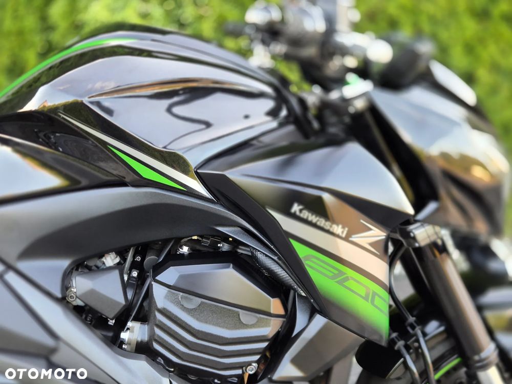 Kawasaki Z - 12