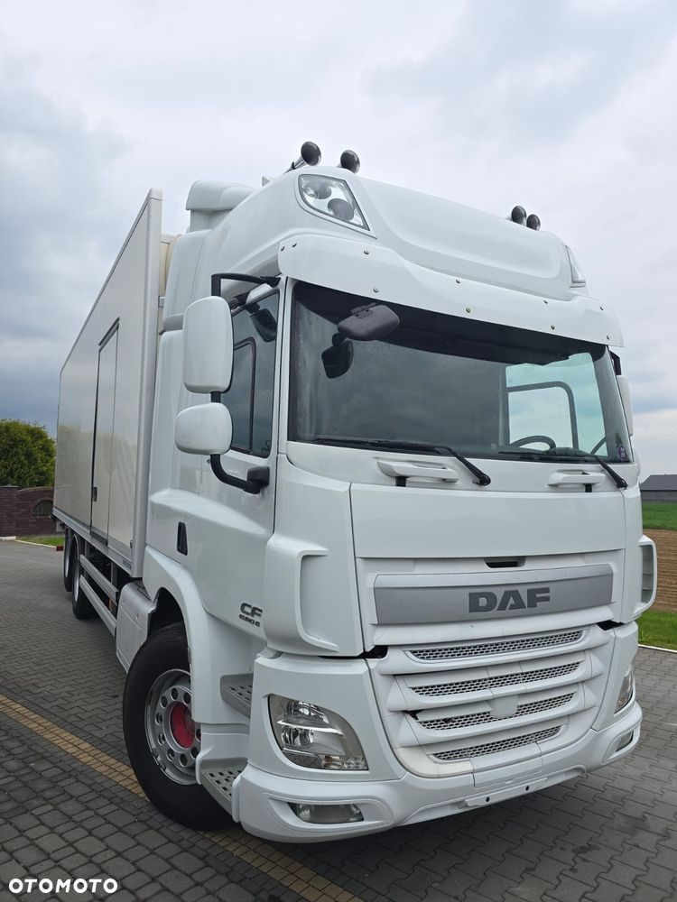 DAF CF 440 - 4