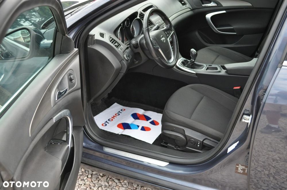 Opel Insignia 1.8 Design Edition - 21