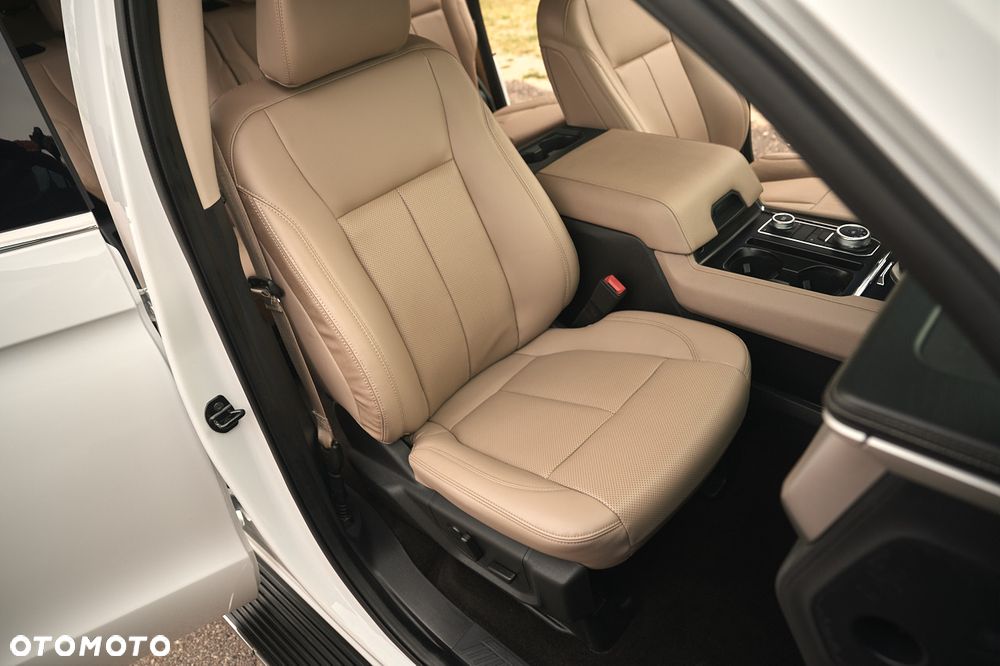 Ford Expedition - 24