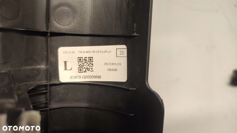 NAKŁADKA OSŁONA PROGU PROGOWA LEWA LEWY PRZÓD HYUNDAI I20 III 85870-Q0000 - 2