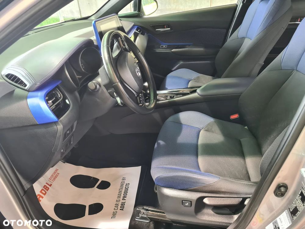 Toyota C-HR Style - 13