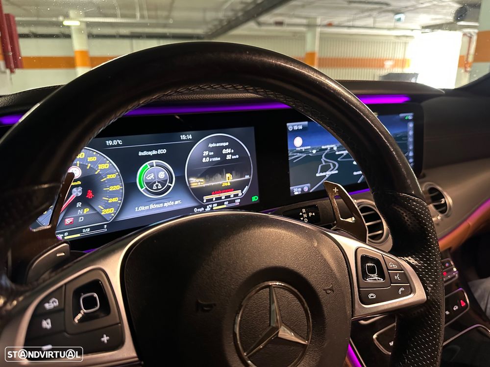 Mercedes-Benz E 220 d AMG designo - 13
