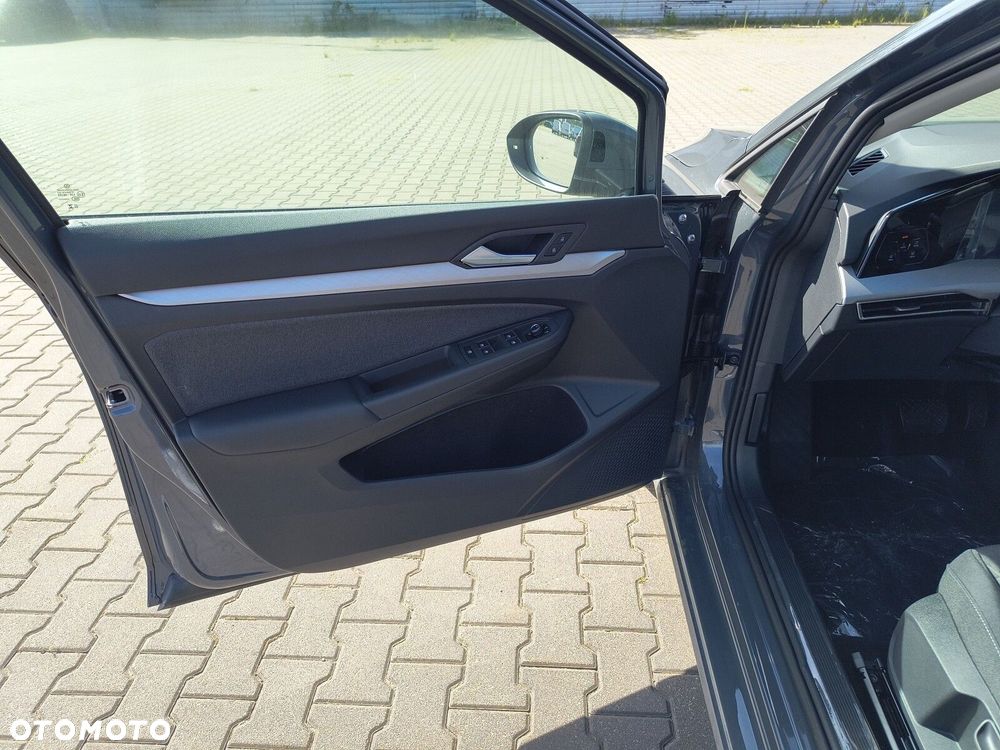 Volkswagen Golf - 13