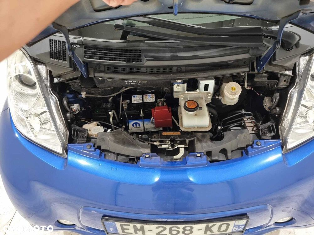 Peugeot iOn - 15
