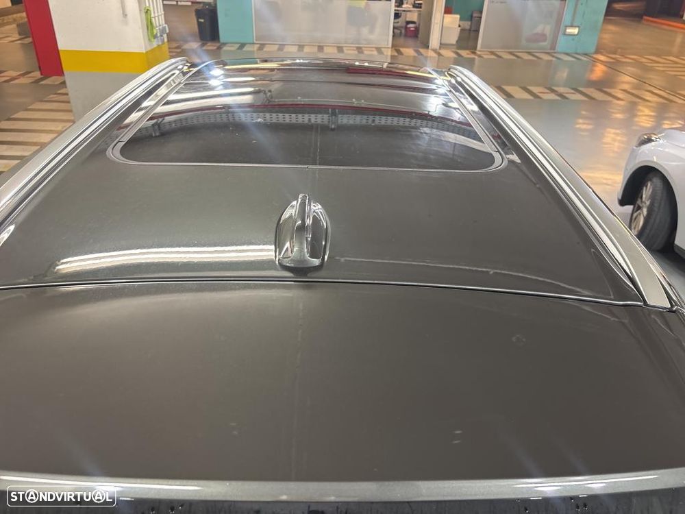 Volvo XC 60 2.0 T6 PHEV Inscription Expression AWD - 11