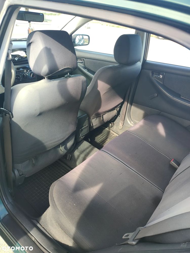 Toyota Corolla 1.4 VVT-i - 17