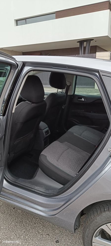 Citroën C4 1.6 BlueHDi Feel Edtion - 22