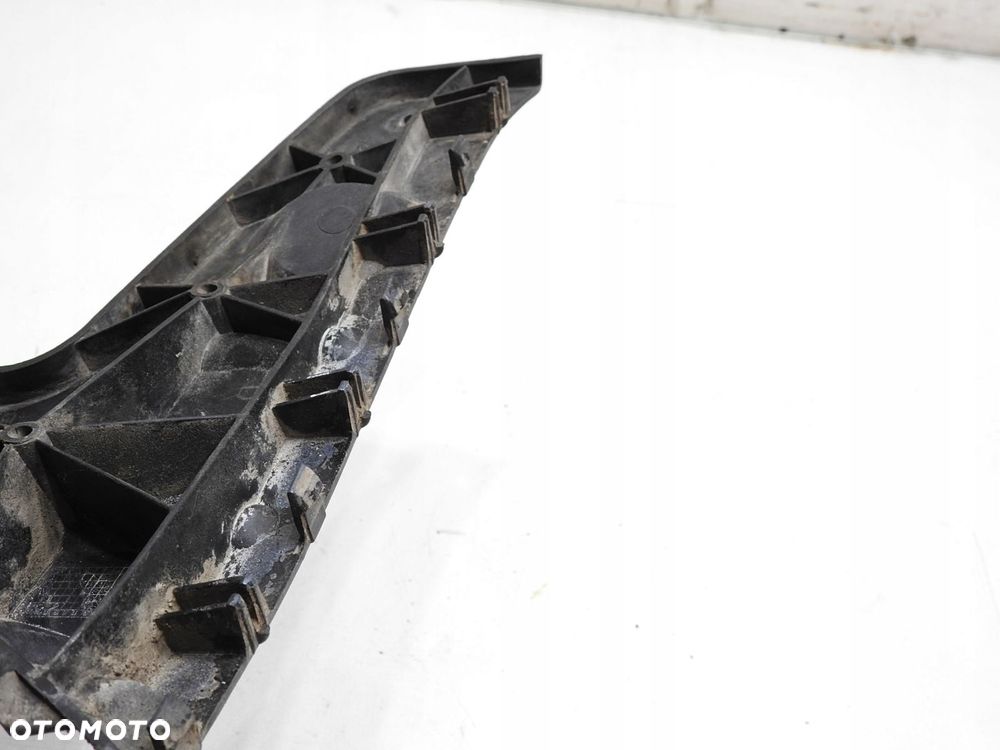 ŚLIZG ZDERZAKA PRAWY TYŁ AUDI A4 B7 AVANT - 7