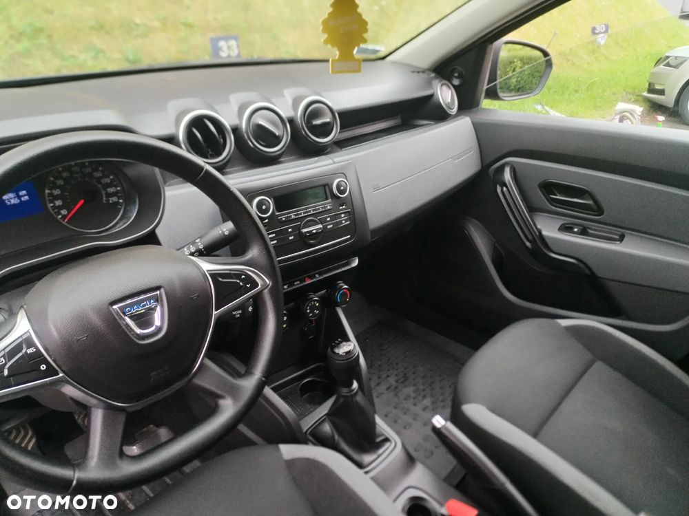 Dacia Duster SCe 115 2WD Essential - 10